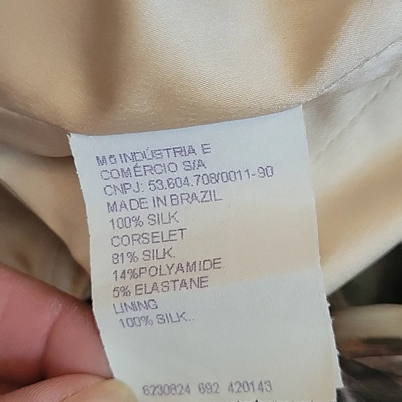 Carlos Miele Gown - Picture 11 of 12